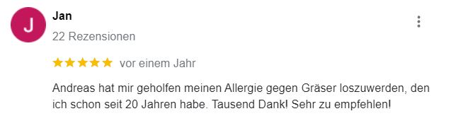 Bildschirmfoto einer E-Mail-Bewertung einer Klientin, die die Freude über ihr neues ‚allergiefreies‘ Leben teilt.